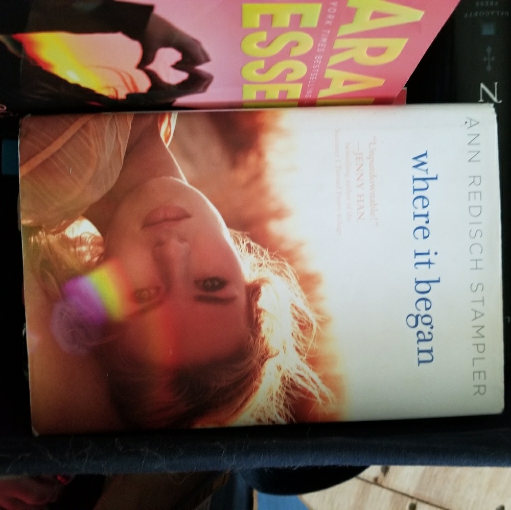 Books - Picture 6 of 8